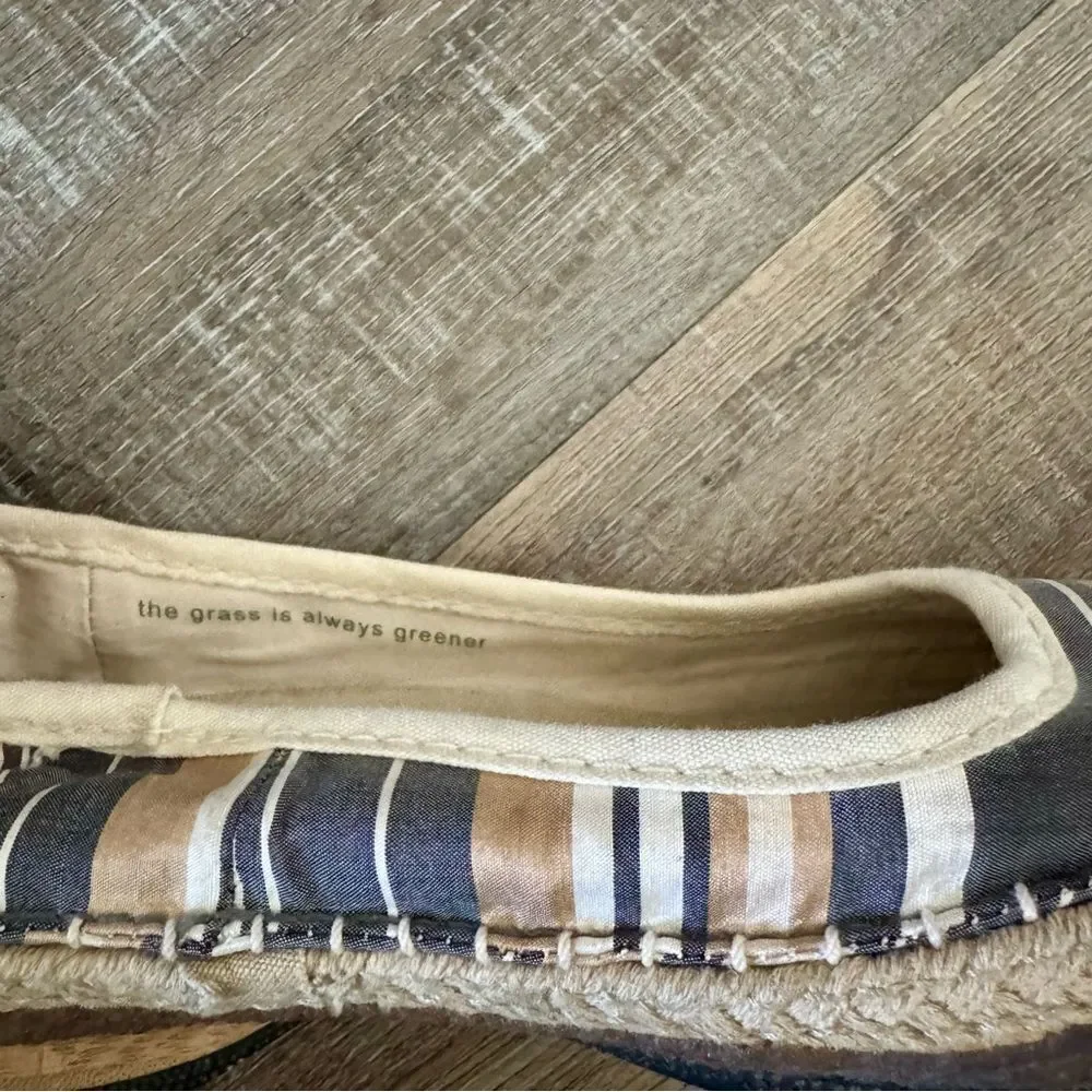 Simple Green Toe Striped Espadrille Flats